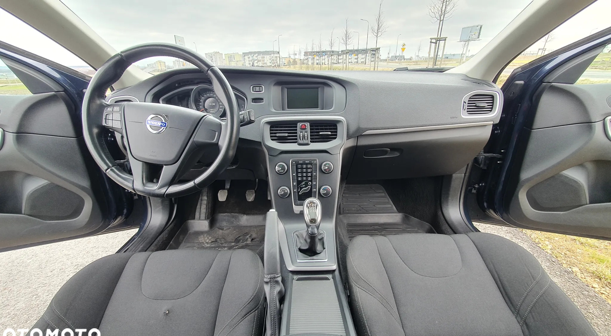 Volvo V40 cena 20000 przebieg: 348315, rok produkcji 2012 z Gliwice małe 326